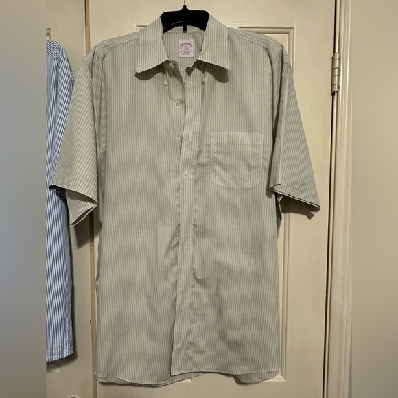 Brooks Brothers The Original Polo Shirt 346 Short Sleeve Button XL- Lot Of 2 - Picture 2 of 10